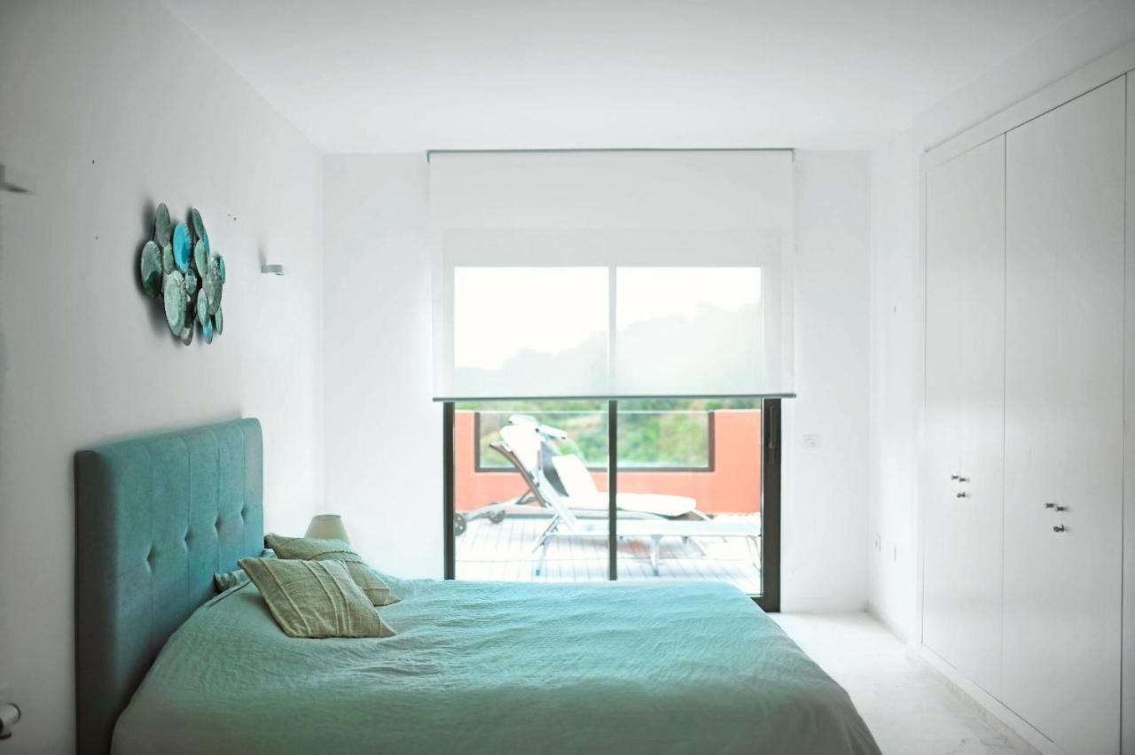 Bright Apartment In The Hills Of Elviria Málaga Exteriör bild